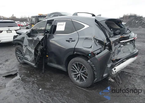 2025 Lexus Nx 350H Premium z USA, uszkodzony, nr VIN 2T2GKCEZ7SC041067